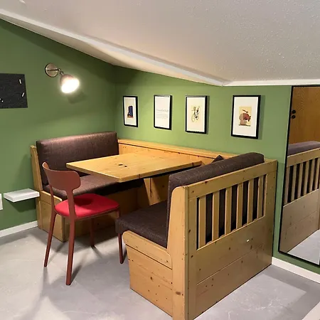 Allgaeu Hues 9 Ferienzimmer Mit Self-checkin Apartmán *