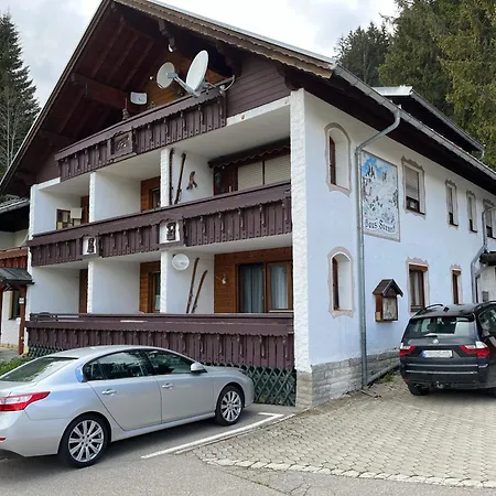 Allgaeu Hues 9 Ferienzimmer Mit Self-checkin Apartmán *