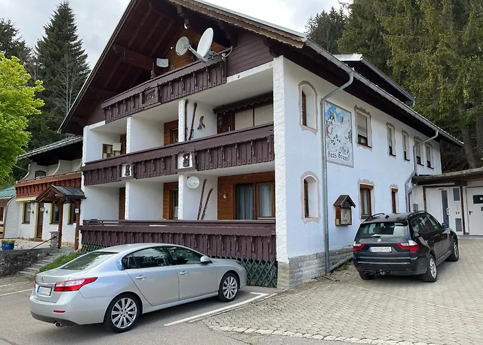 Allgaeu Hues 9 Ferienzimmer Mit Self-checkin Apartamento *